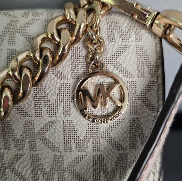 Michael Kors GUC Lita Medium Two Tone Logo Crossbody Bag - Picture 5 of 13